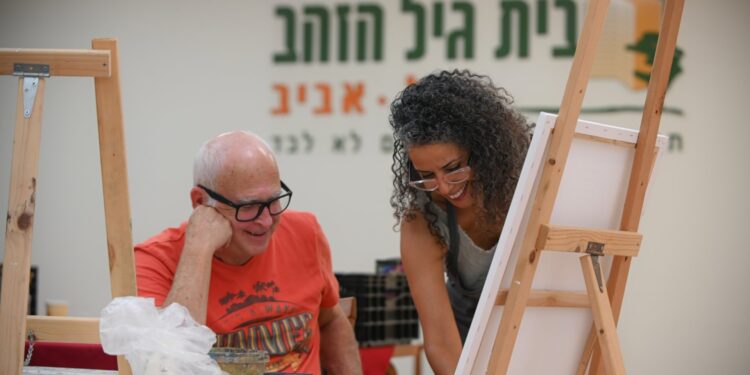 מענה מקצועי למצב בדידות